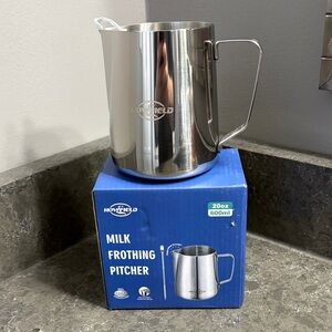 Silver Milk Frothing Pitcher 20oz